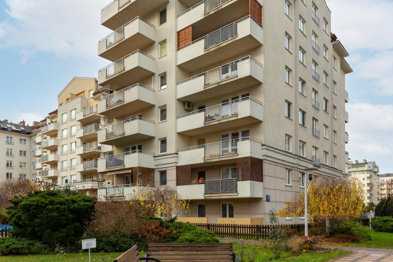 Apartments Chelmonskiego Warsaw Ursus By Noclegi Renters Exteriér fotografie
